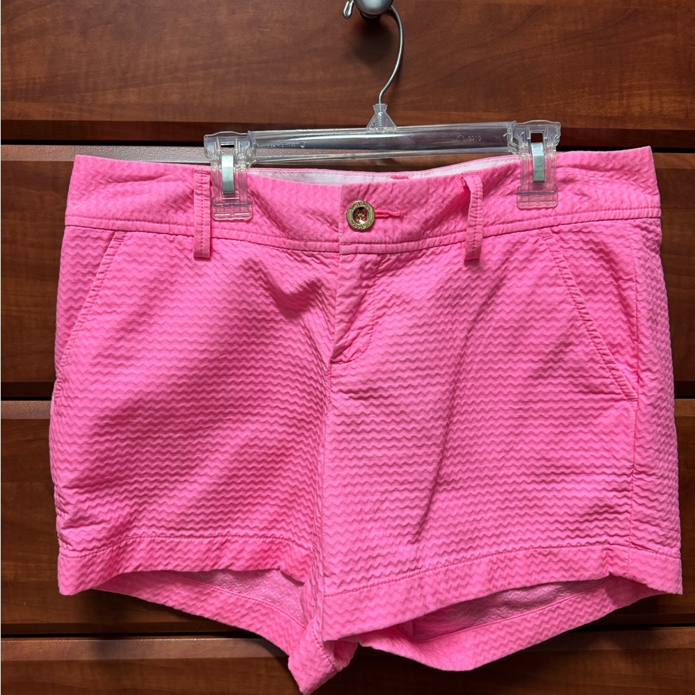 Lilly Pulitzer Callahan Shorts. Hot Pink. Size 6